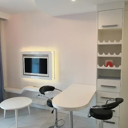 Апартаменты Granada City Apart *